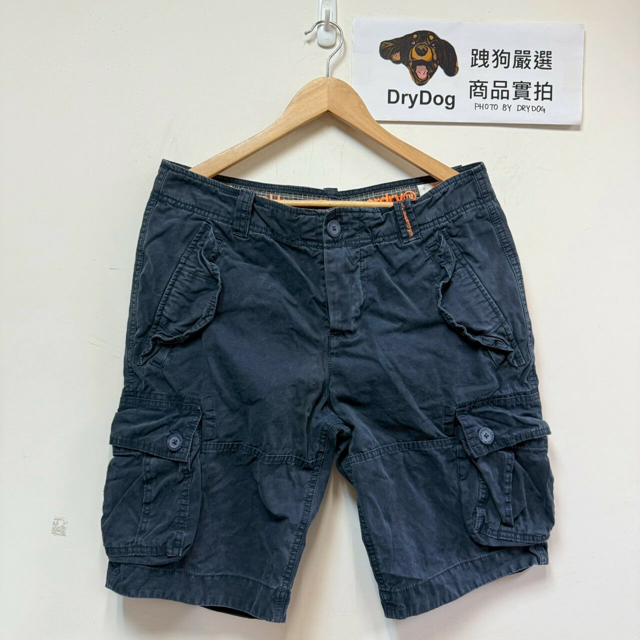 跩狗嚴選 極度乾燥 Superdry Cargo 復古多口袋 中磅 純棉耐磨 短褲 工作褲 斯里蘭卡製 水洗空軍藍 Airforce