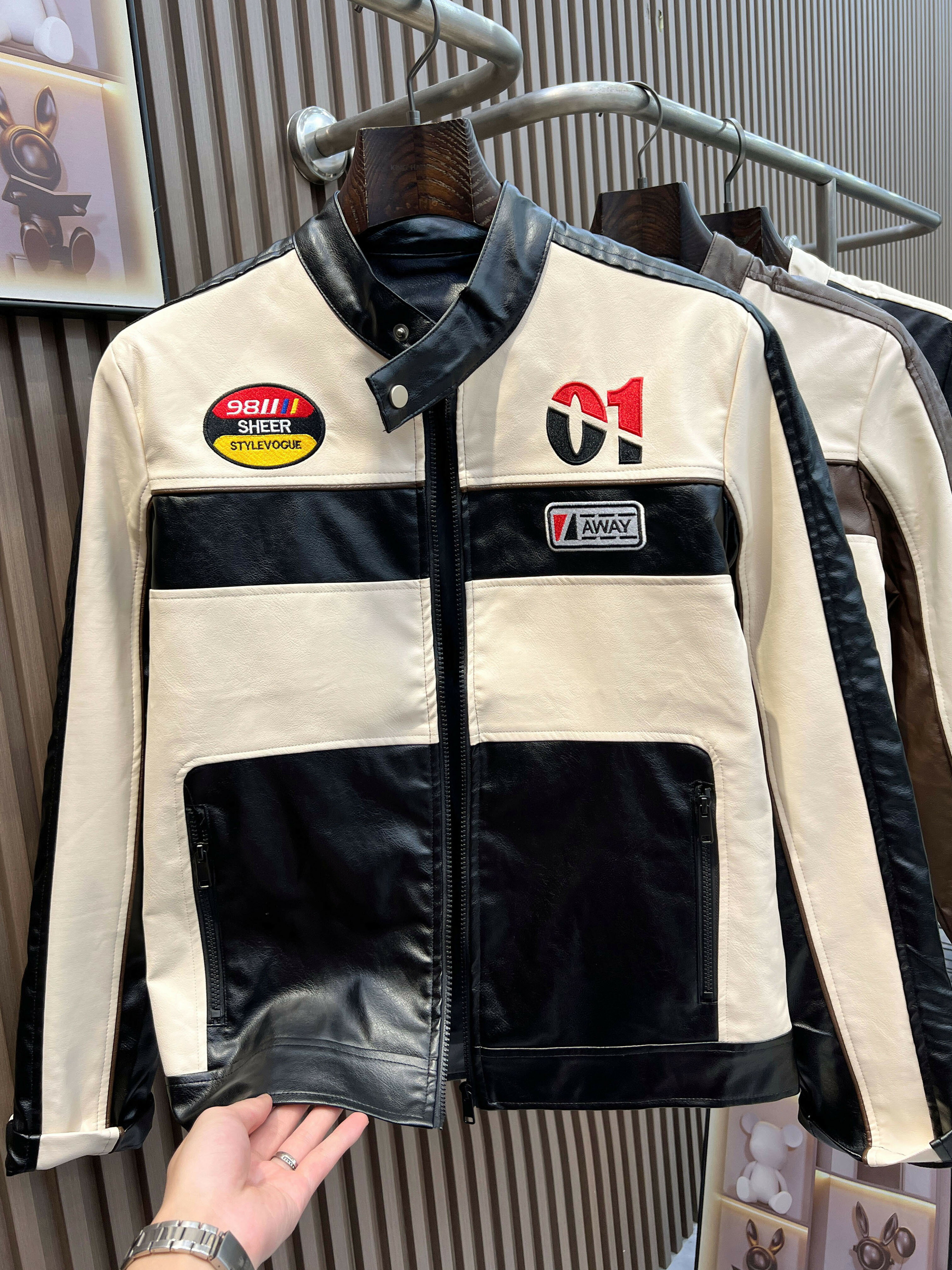 【現貨】摩托車皮衣2024年秋冬款男士pu外套機車服美式復古騎行服皮夾克衫【北歐家居生活】