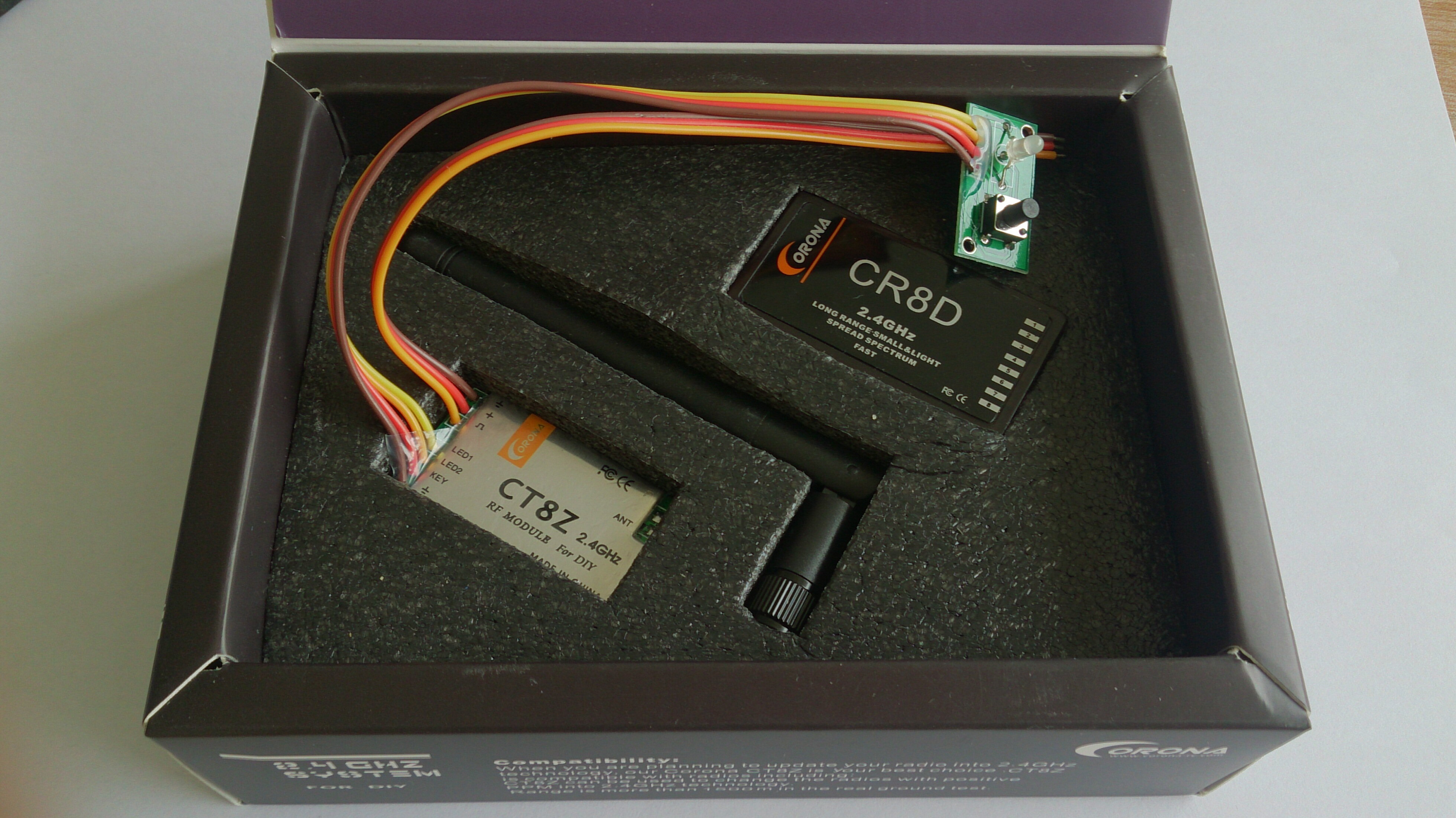 日冠CORONA CT8Z 2.4GHz DIY 可改裝套裝 兼容futaba遙控器