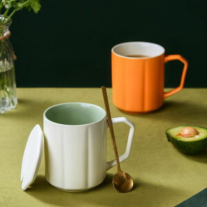 【滿388出貨】新款日式馬克杯女簡約陶瓷杯子帶蓋勺辦公咖啡杯家用情侶水杯一對
