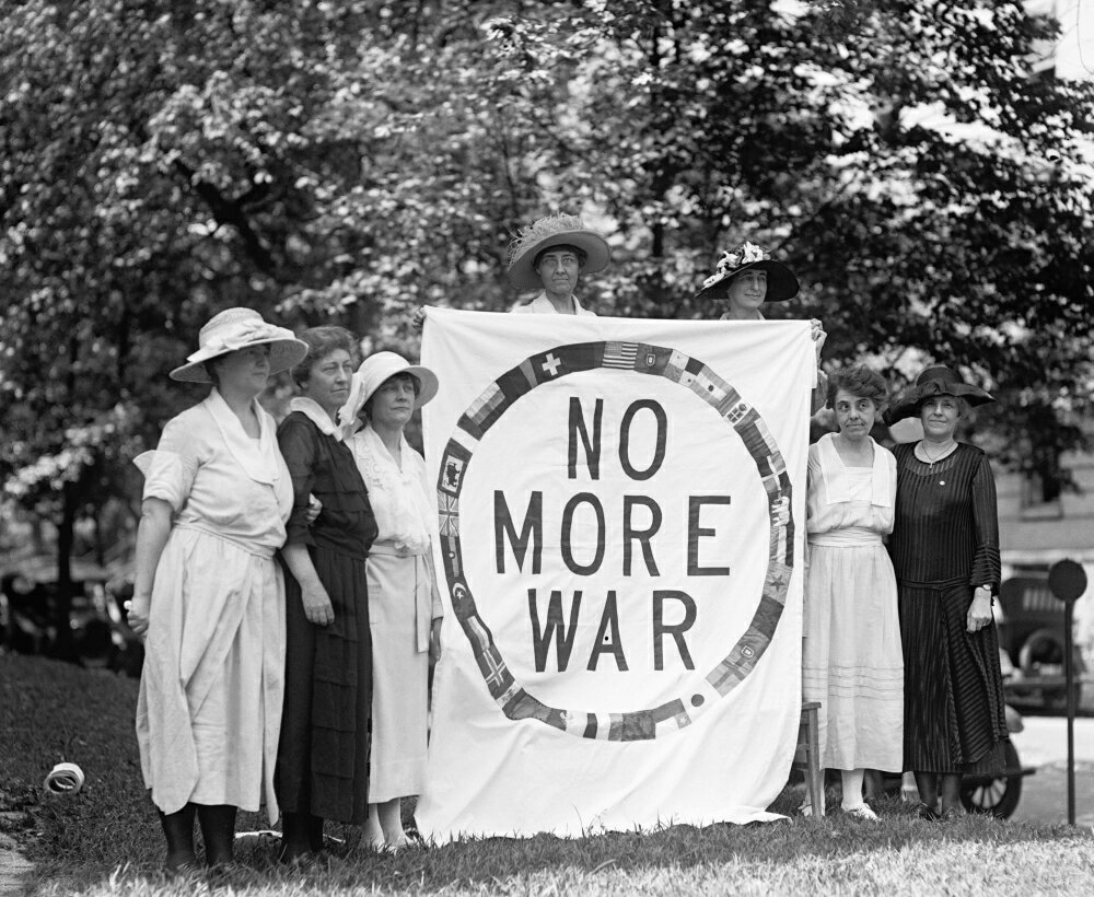 posterazzi-anti-war-protest-1922-nwomen-from-the-national-league-for