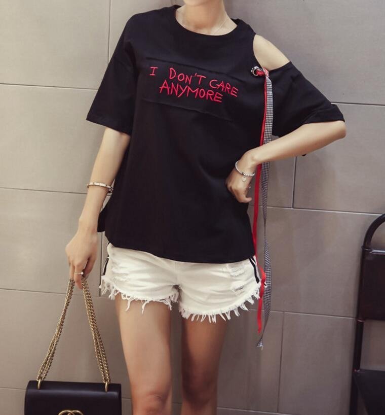 FINDSENSE MD 韓國時尚 女 寬鬆 露肩 可愛甜美 字母刺繡 圓領T恤 短袖T恤 上衣