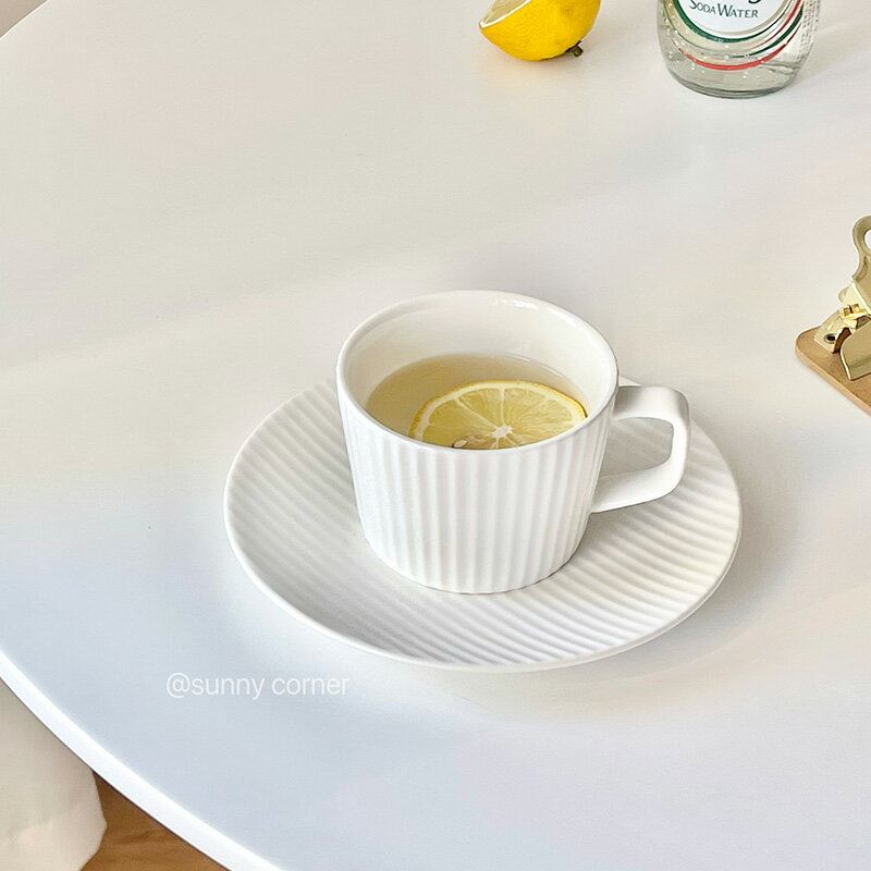 元氣角落 日式復古豎紋拿鐵咖啡杯碟套裝ins風下午茶杯子陶瓷餐具