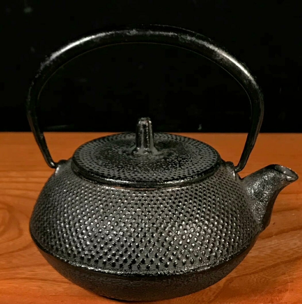 茶壺日本南部鐵器 鐵壺 小急需 煮水泡茶都可以。