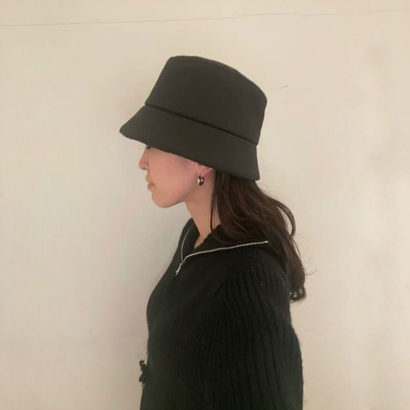 ANNAS 正韓羽絨棉直筒帽 帽子 漁夫帽 盆帽 水桶帽 造型帽 遮陽帽 個性 潮流 黑色 韓國 空氣感帽子 1