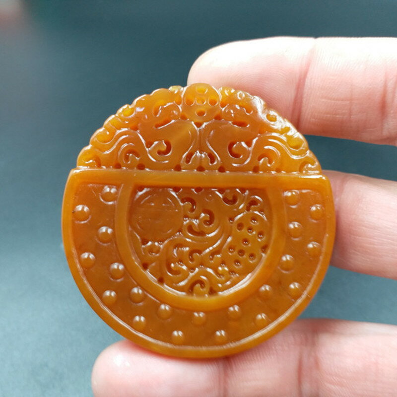 新款天然玉石a貨雲南龍陵黃龍玉雙龍祝福掛件黃龍玉仿古壁玉牌