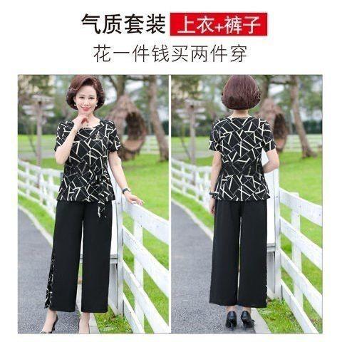 媽媽裝早春新款套裝洋氣中老年女裝夏裝短袖上衣小衫時尚高貴