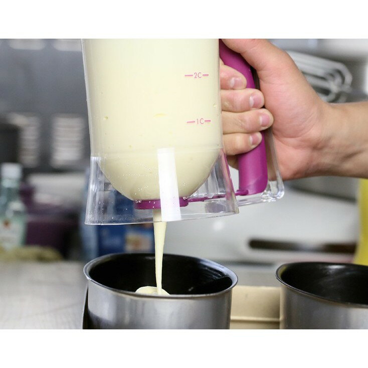 【嚴選&現貨】杯子蛋糕專用麵糊分配器 分液器 麵糊漏斗 Batter Dispenser 量杯 1