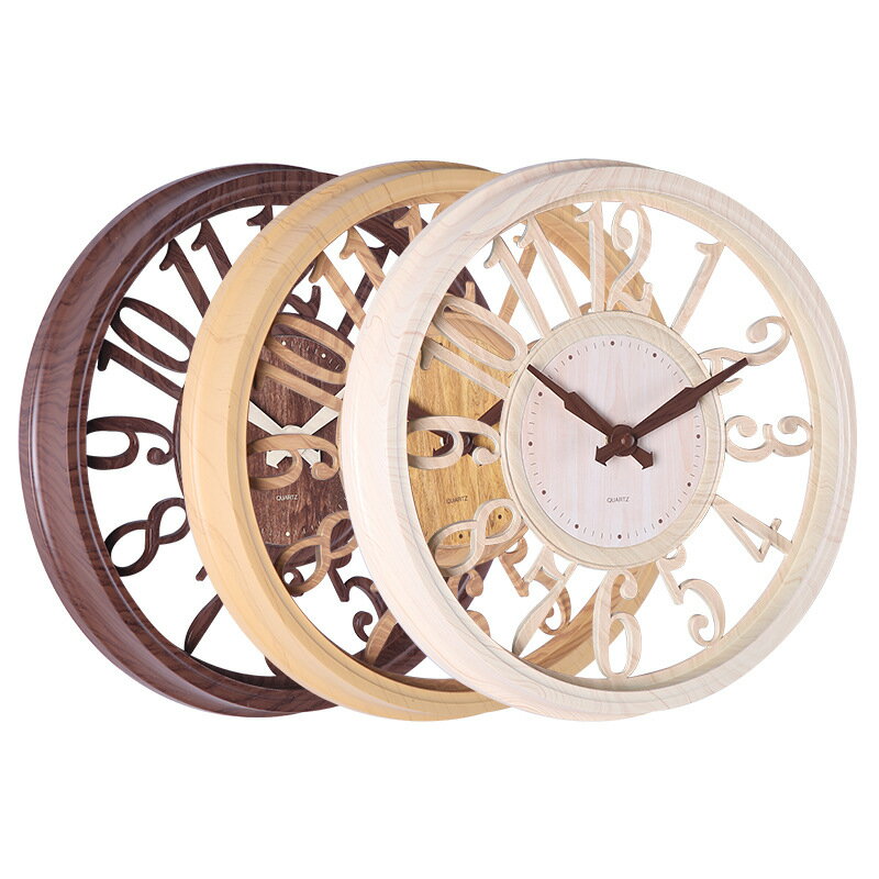 時鐘 歐式鏤空仿木紋掛鐘家居圓形12寸鐘表創意簡約壁鐘