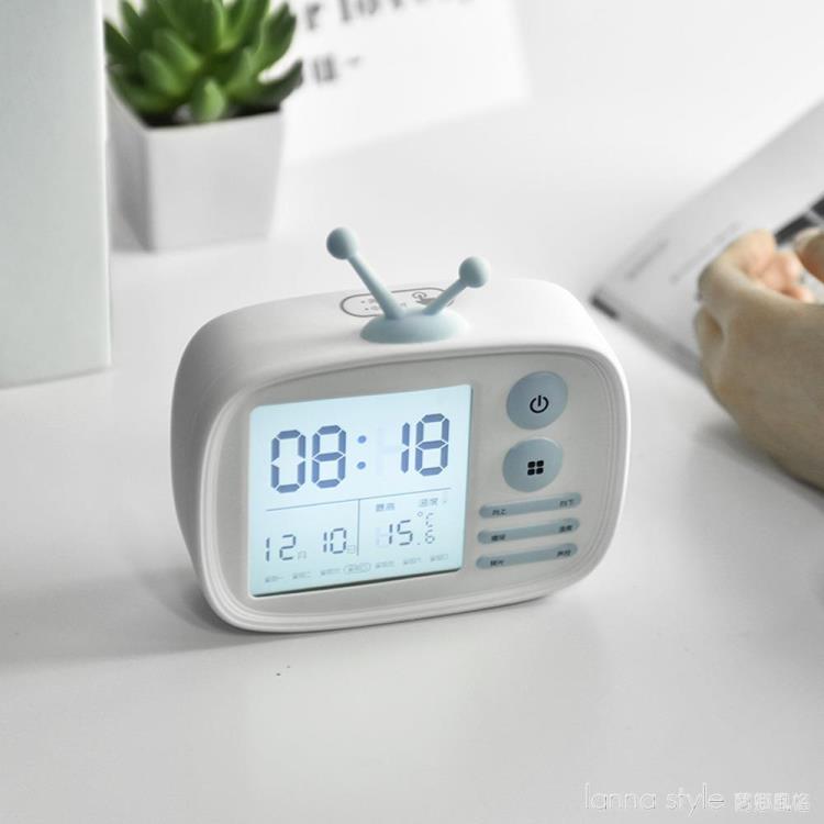 創意復古電視機充電鬧鐘 學生宿舍床頭電子時鐘 語音播報電子禮品 免運 開發票