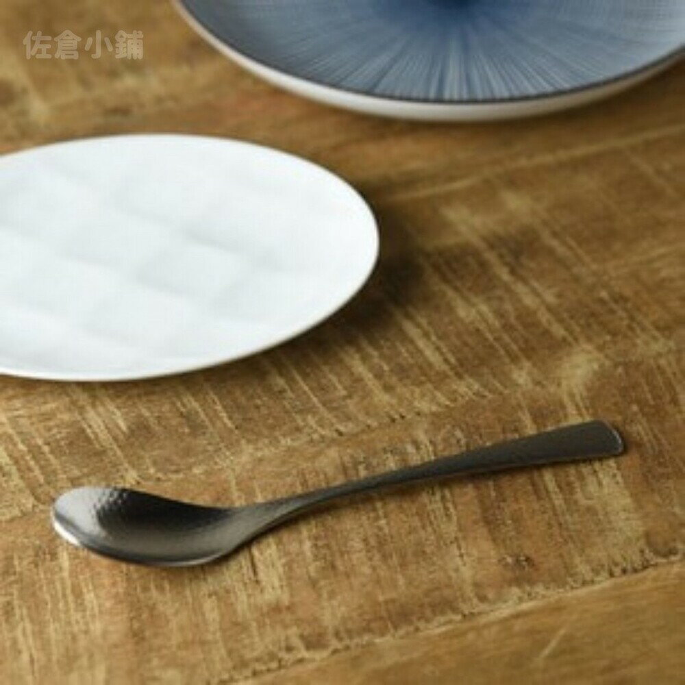 日本製 不鏽鋼布丁匙 咖啡匙 點心匙 小湯匙 湯勺 湯匙 餐具 不銹鋼 環保餐具 燕三條 質感餐具 - 日本製 燕三條 不鏽鋼 湯匙 小湯匙 咖啡匙 餐具 下午茶 點心匙 布丁匙 銀鱗 日本進口 日本 代購 日本代購 現貨 快速出貨 日本空運來臺 不鏽鋼布丁匙