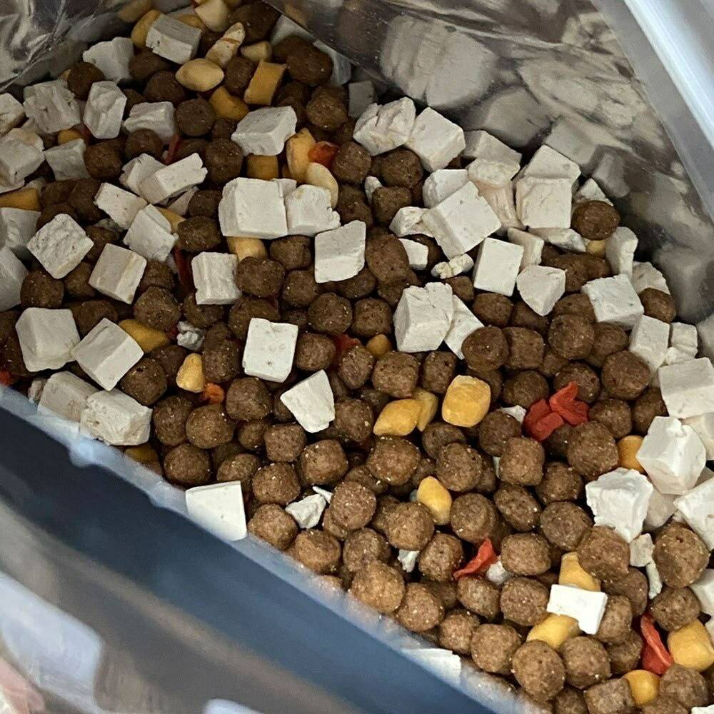 Tapazo特百滋 凍乾三重奏 犬用凍乾飼料【低敏雞肉配方 熟齡犬】鮮蛋凍乾 雞肉凍乾 乾燥紅蘿蔔 犬用飼料 狗狗飼料 6