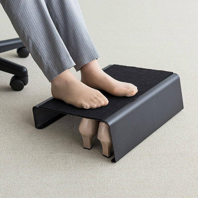 日本sanwa踩腳板辦公家用踏腳鋼制簡約可收納鞋兒童孕婦擱腳墊腳 文藝男女