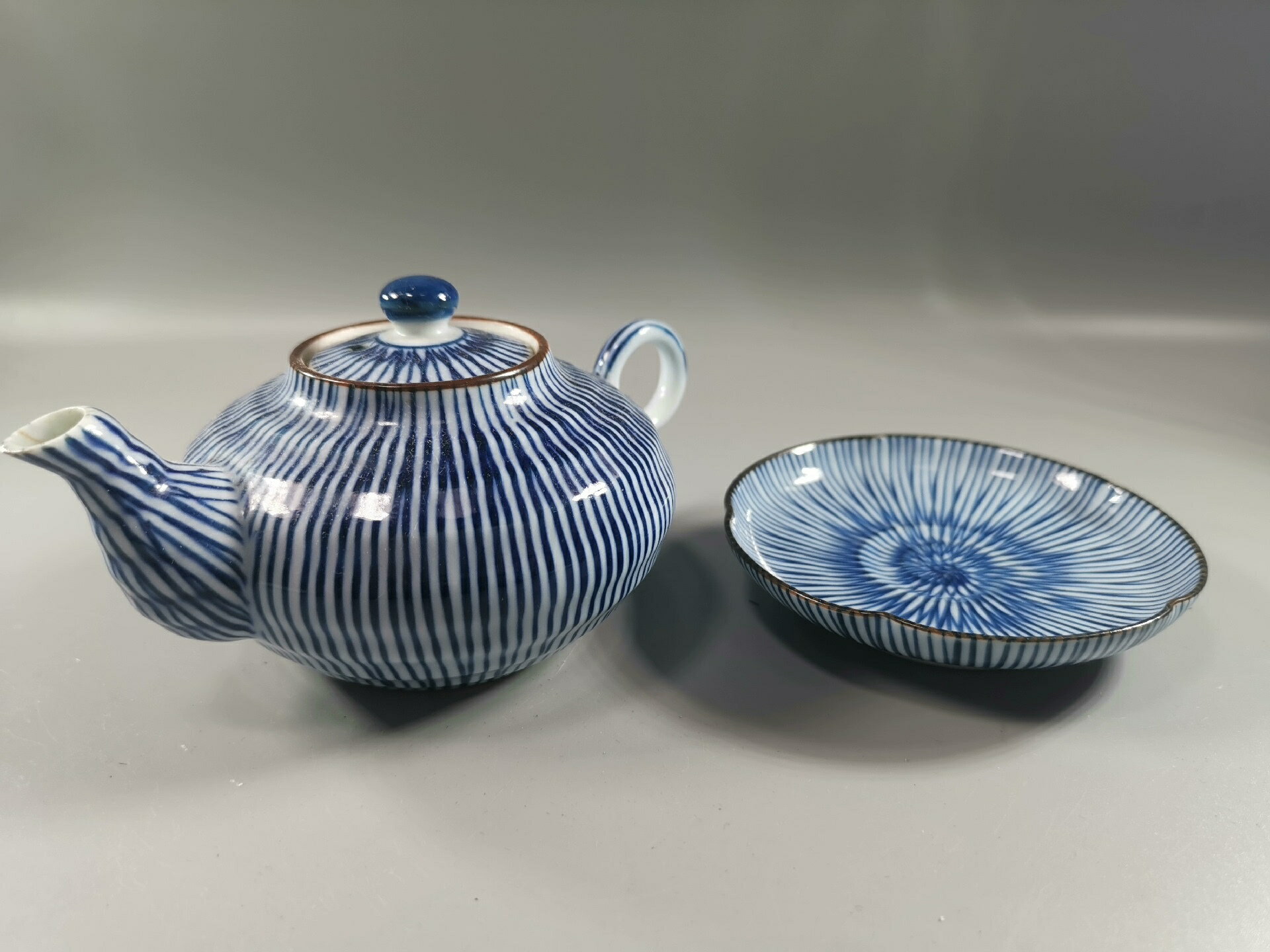 日本 茶壺 茶具套，有田燒 瑞峯作，純青花染付手繪條紋，一壺