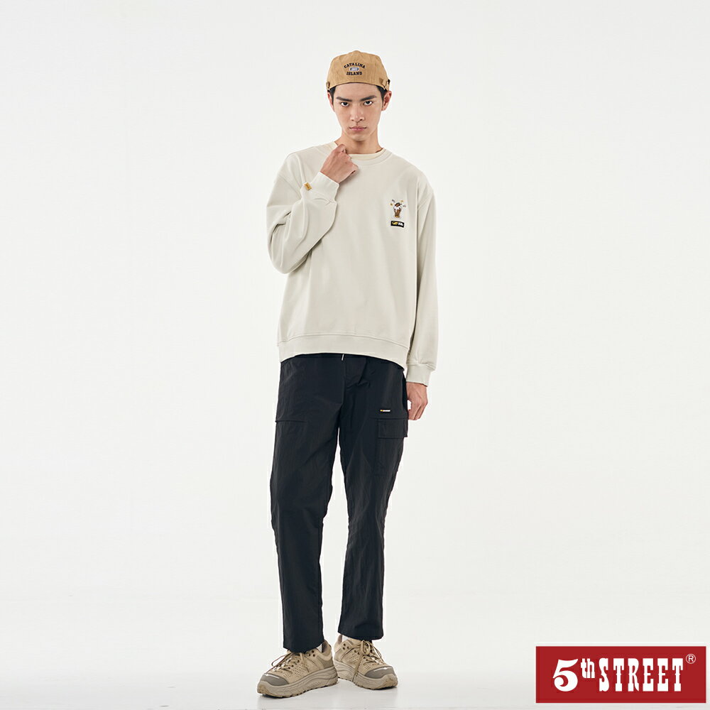 中性款 大學t 長袖 t恤 長袖上衣 灰杏色 (561003)【5th STREET】【APP下單享4%回饋】