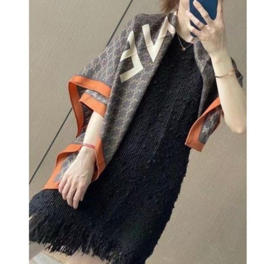 直購#羊絨圍巾 圍巾 披肩 圍脖 方巾 絲巾圍巾 凱旋門老花圍巾 禮服披肩 高質感奢華圍巾 精品圍巾 素色圍巾 韓國-Misaki精品