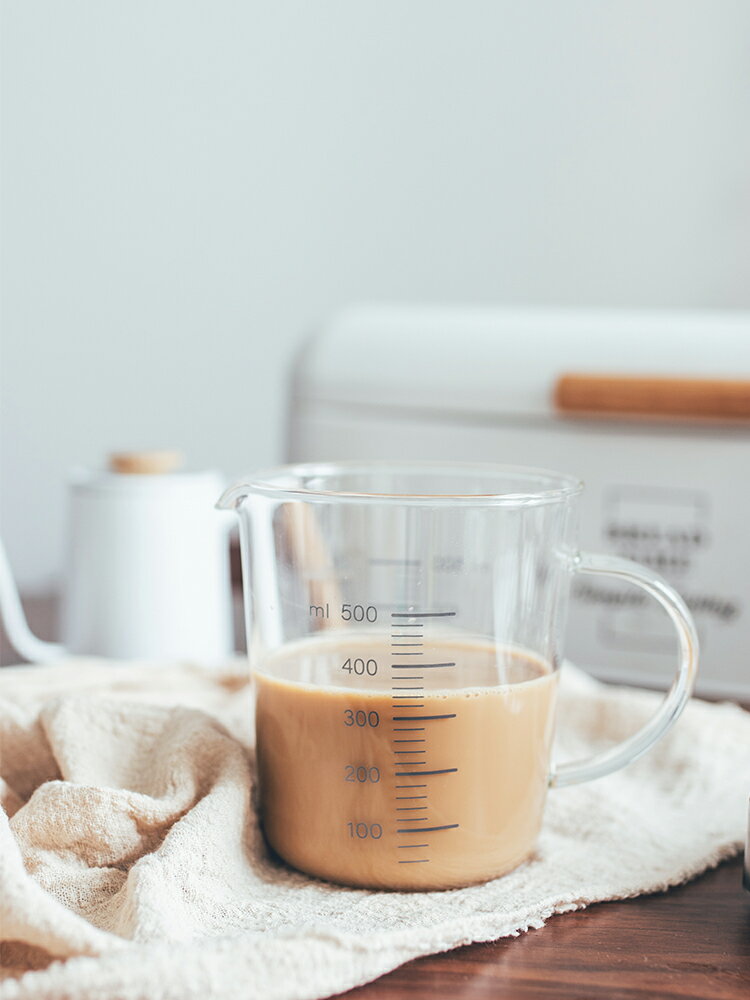 霜山日式帶刻度家用烘焙咖啡牛奶分享壺奶茶店專用耐熱玻璃量杯