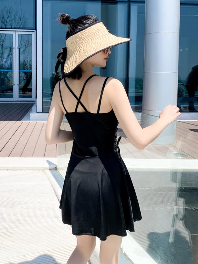 女士泳衣新款遮肚子三亞顯瘦夏甜美泡溫泉服裝連體聚攏保守型 1