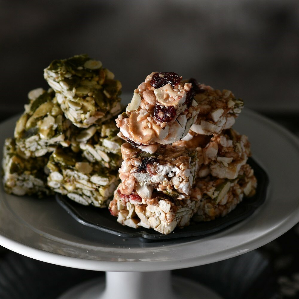 【台酒旗艦店】台酒葡萄蔓越莓腰果酥禮盒(全素) 6