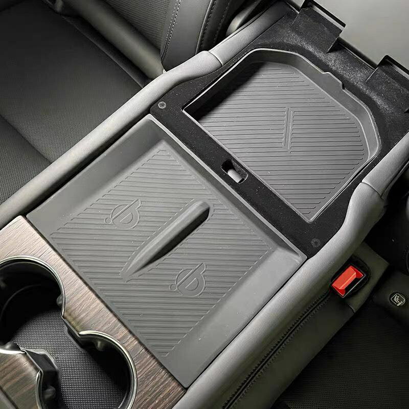 【中控下層扶手矽膠墊】適用於23款ModelSX 汽車改裝置物防滑裝飾配件 特斯拉tesla