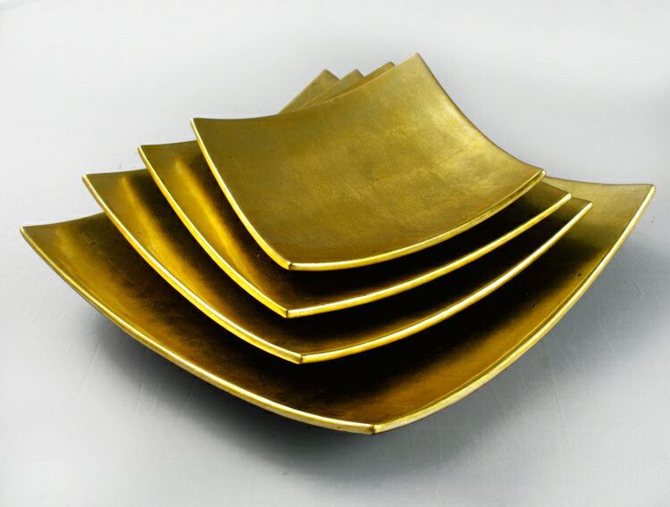 黃金漆器盤 31cm 3