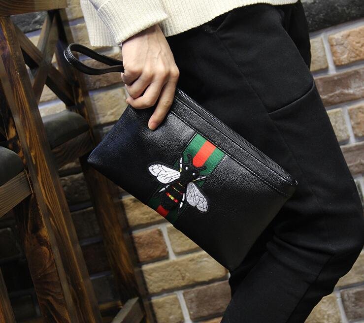 FINDSENSE Z1 韓國 時尚 潮 男 黑色 皮質 大黃蜂圖案 休閒 手拿包 皮夾包 公事包