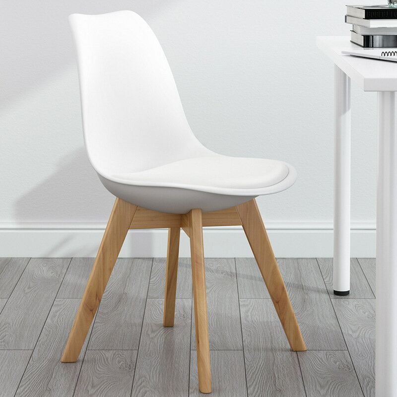 熱銷/免運費 北歐餐椅家用塑料靠背餐桌椅實木椅子伊姆斯椅簡約現代餐桌凳餐凳
