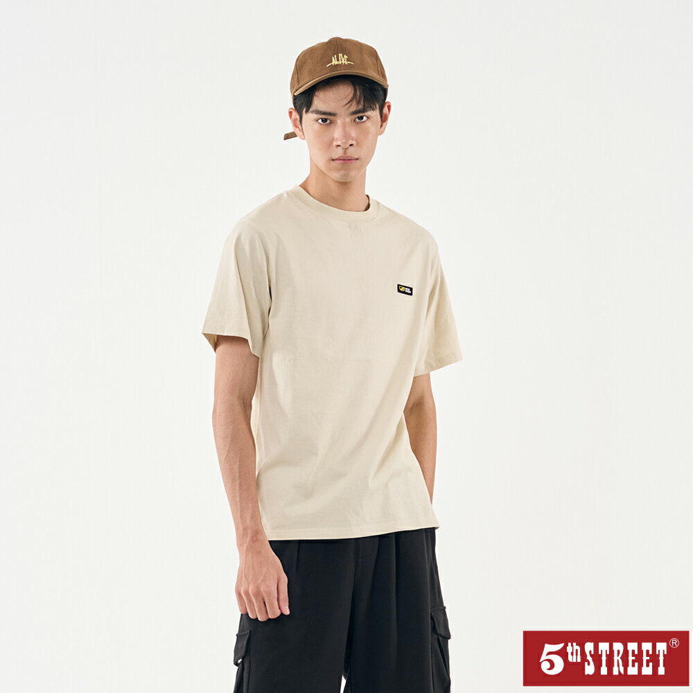 男裝 短T 短袖T恤 TEE 上衣 高山日出 印花 卡其 (571053) 【5th STREET】