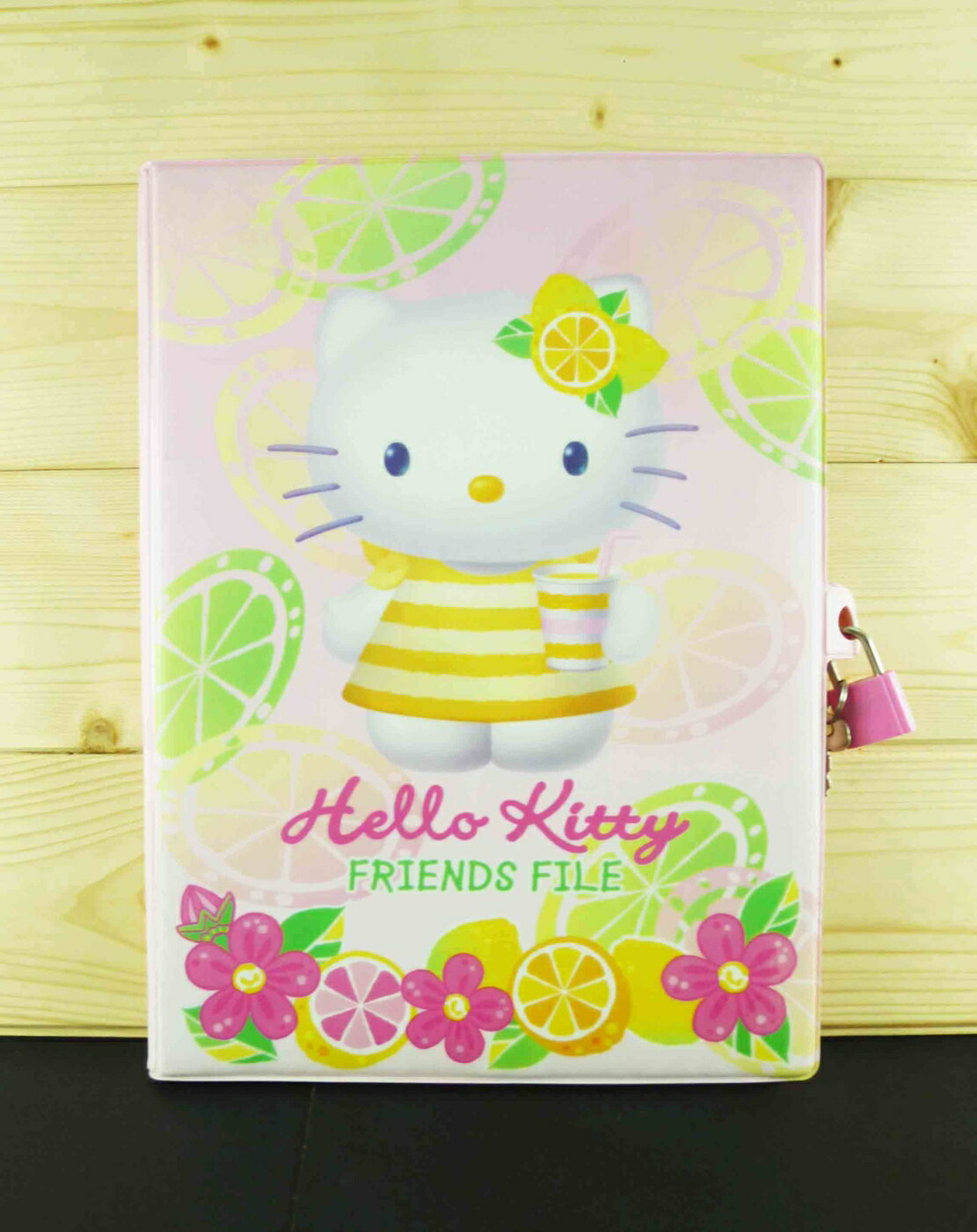 【震撼精品百貨】Hello Kitty 凱蒂貓 筆記本附鎖-粉檸檬 震撼日式精品百貨