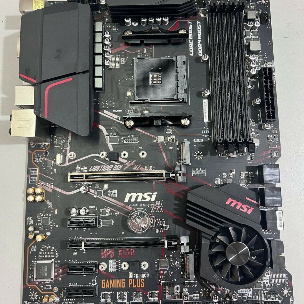 MSI微星 MPG X570 GAMING PLUS 暗黑豪華大板 支援Ryzen 345 銳龍處理器 電競主機板 AM4腳位 高速傳輸 RGB燈效