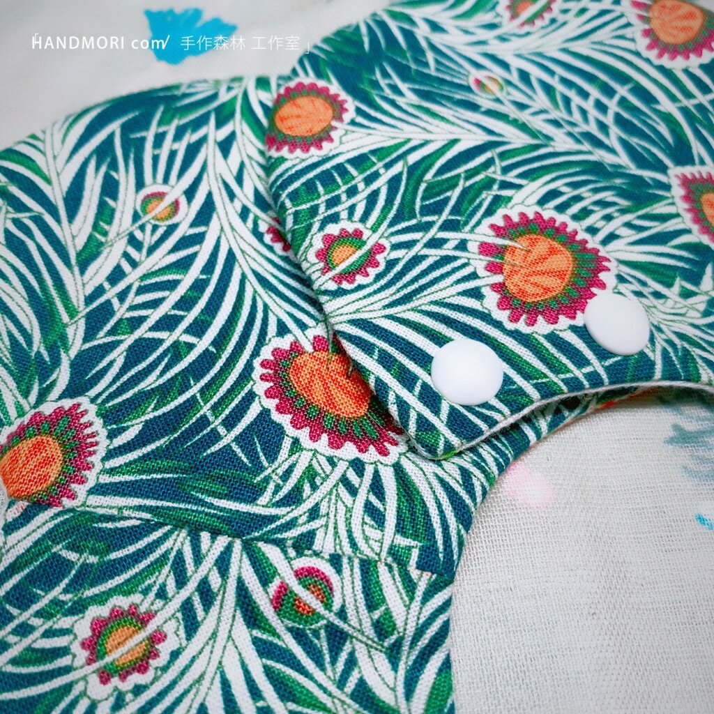 手作森林【原寸紙型】夏威夷圍兜 附步驟圖解 花兜 新生兒 口水巾 自有品牌紙型 NL00632 2