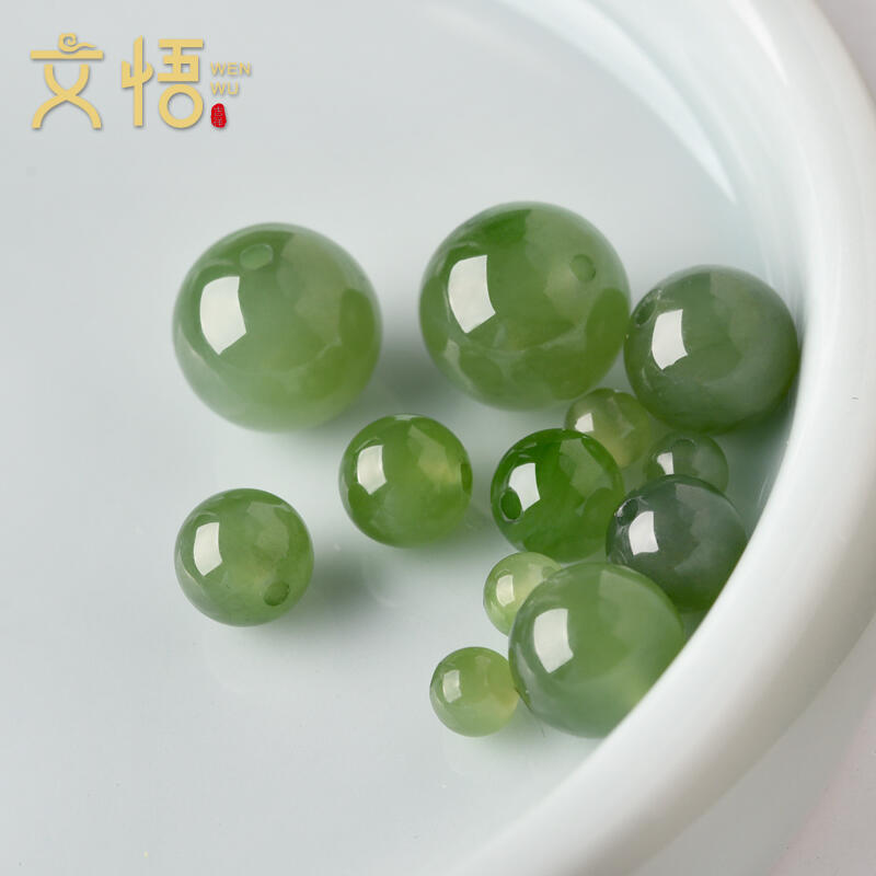 天然冰種和田玉碧玉散珠子俄羅斯菠菜綠手錬玉石手串配珠diy串珠