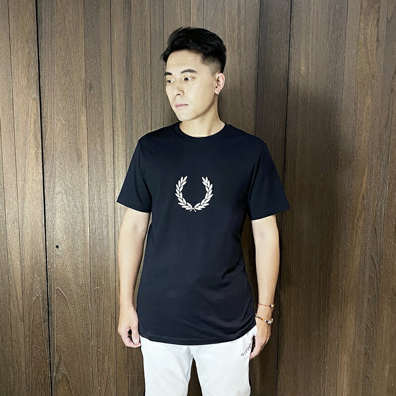 美國百分百【全新真品】Fred Perry 短袖 棉質 T恤 歐洲精品 上衣 logo 短T 深藍 CK33
