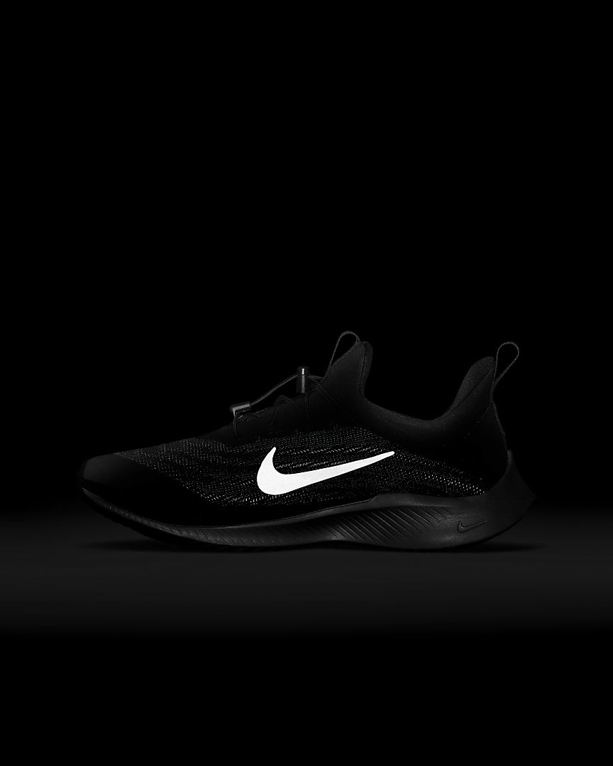 nike future speed 2