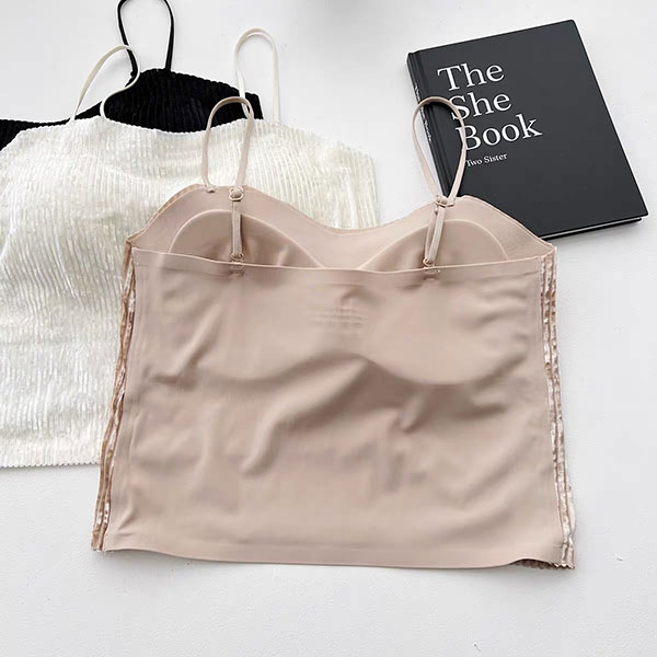 ANNAS 韓國高級感 帶胸墊金絲絨背心 細肩帶小可愛 絨布 金屬感 閃亮 性感 胸墊 罩杯 爆乳 6