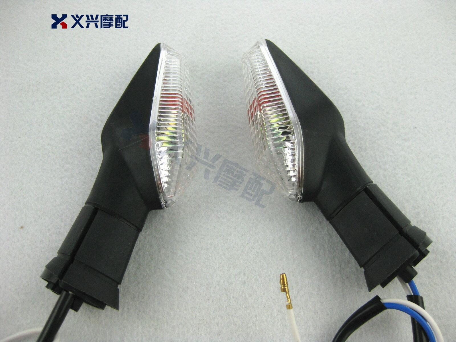 杜卡迪 696 796 街頭霸王 大鳥 前轉向燈 前方向燈總成