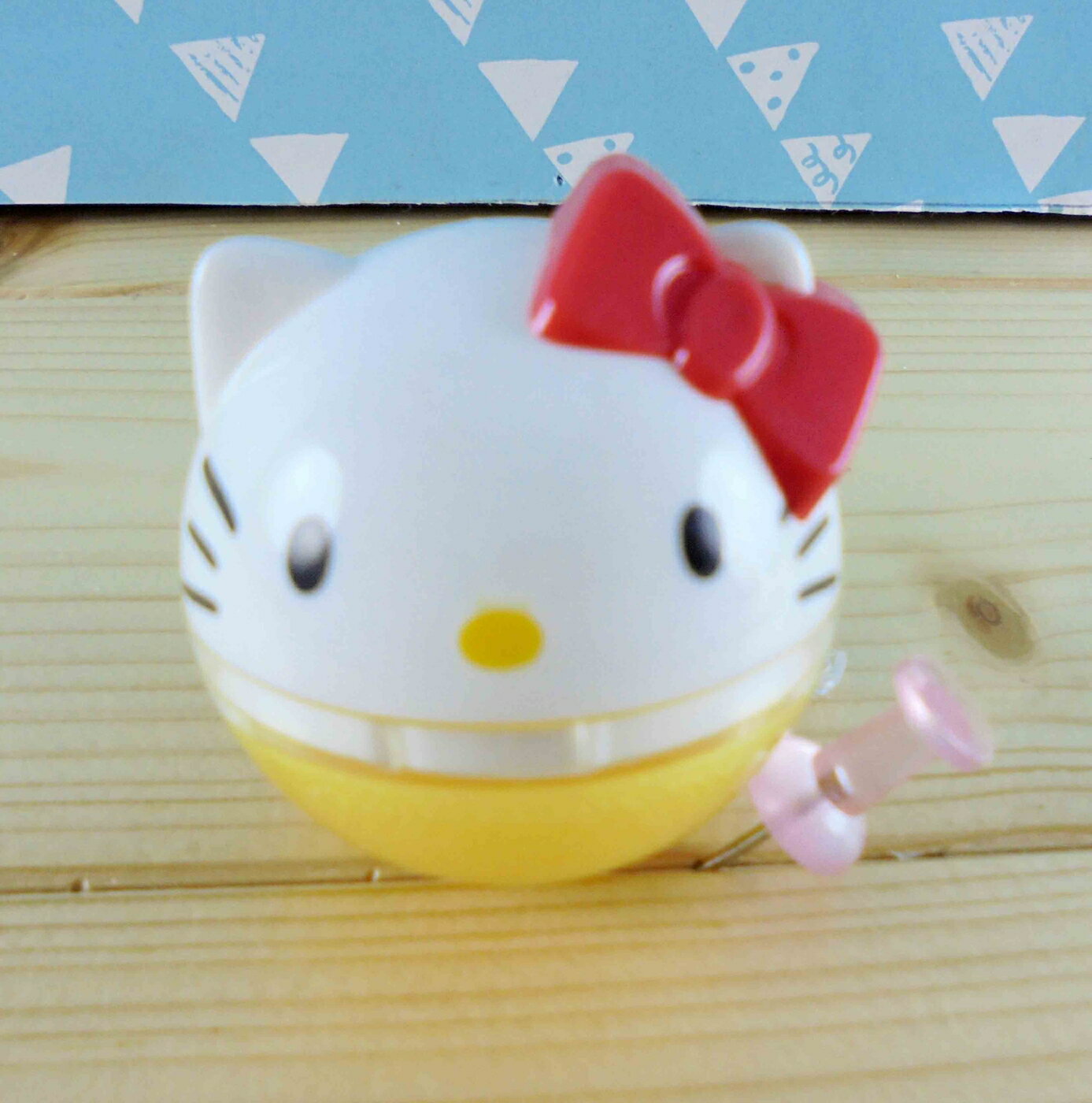 【震撼精品百貨】Hello Kitty 凱蒂貓 KITTY唇蜜-造型外殼-紅圓 震撼日式精品百貨