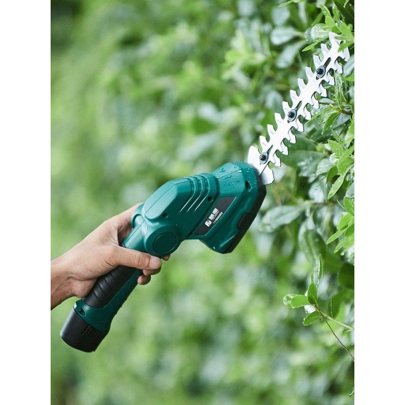 【免運/可開票】割草機 除草器 打草機 綠籬機 電動綠籬剪刀花草修剪機草坪割草家用園藝修枝機充電式鐮刀鋸