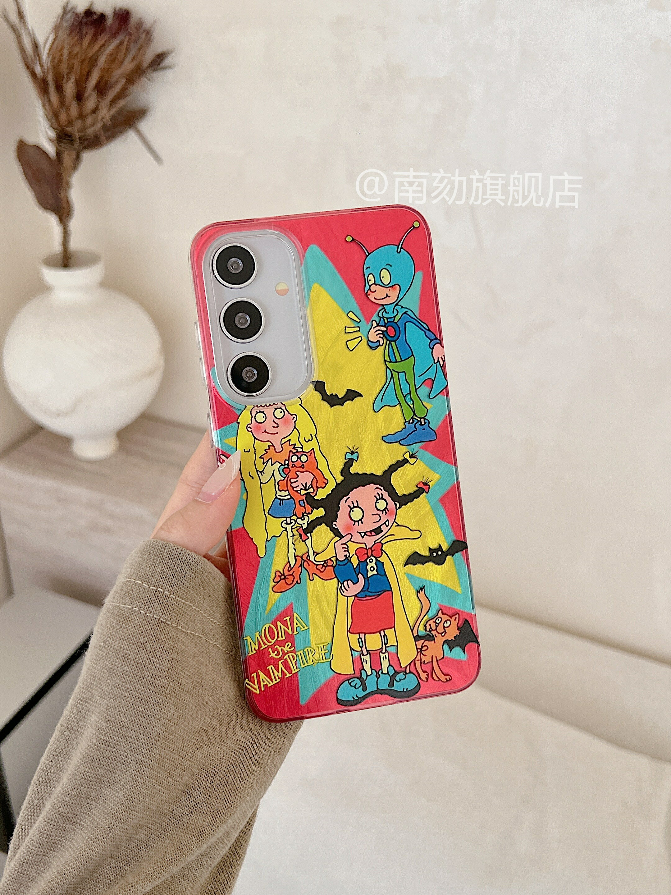 適用三星s25+手機殼是s24s23ultra新款s22加十a52s21fe適合春天a55s20a54a53加女爆款有趣超火小魔女蒙娜plus