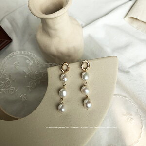 時髦復古 鍍14K真金天然淡水珍珠長款耳環優雅氣質韓國度假感耳飾1入