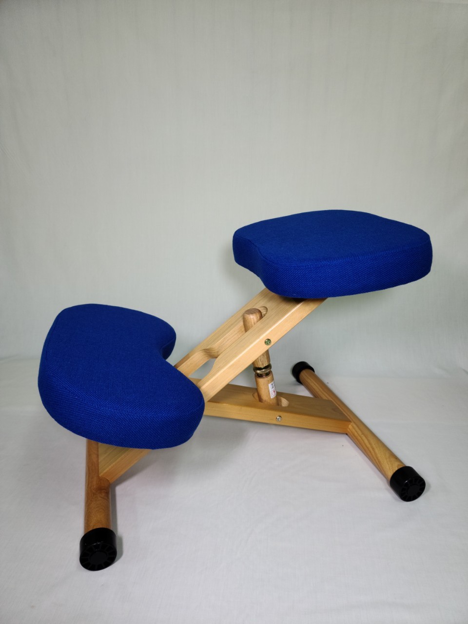 《Chair Linya》母親節特惠 日本熱銷正姿椅/跪坐椅/電腦椅/書桌椅/呵護脊椎/工廠直售台灣製 送禮自用皆適宜