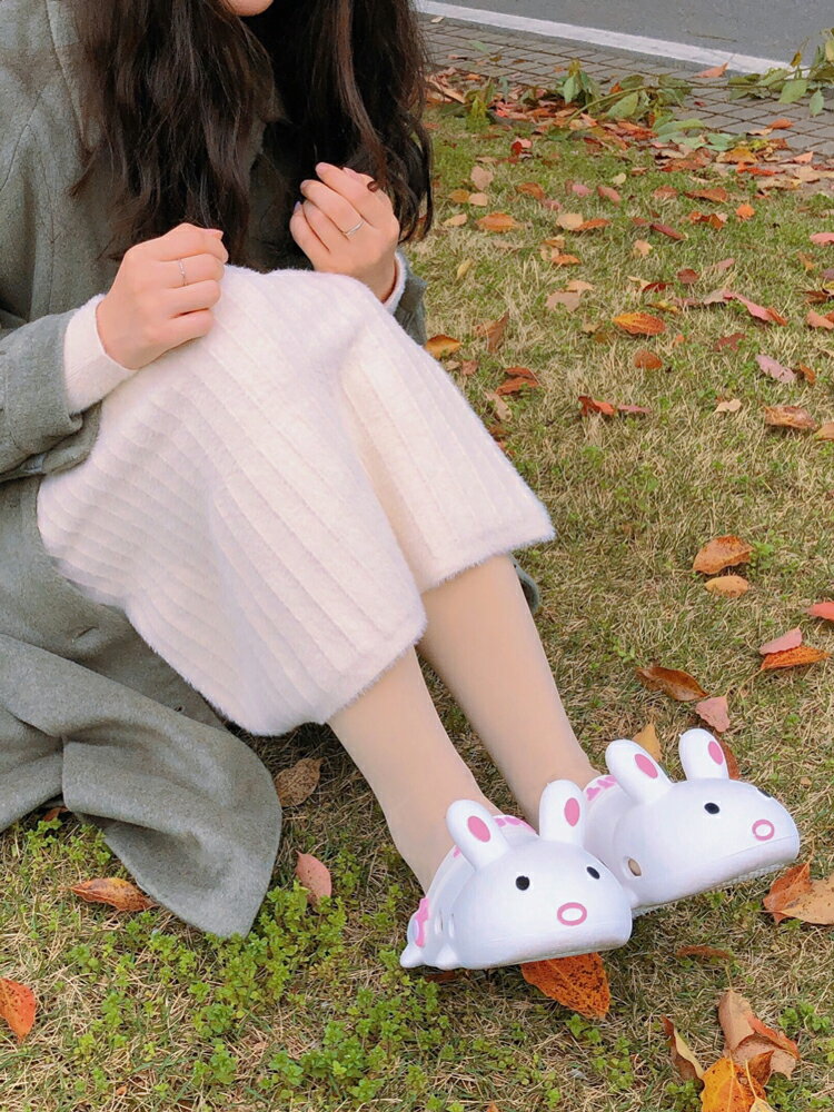 新款可愛小兔子拖鞋女夏外穿少女學生ins潮網紅包頭洞洞涼鞋