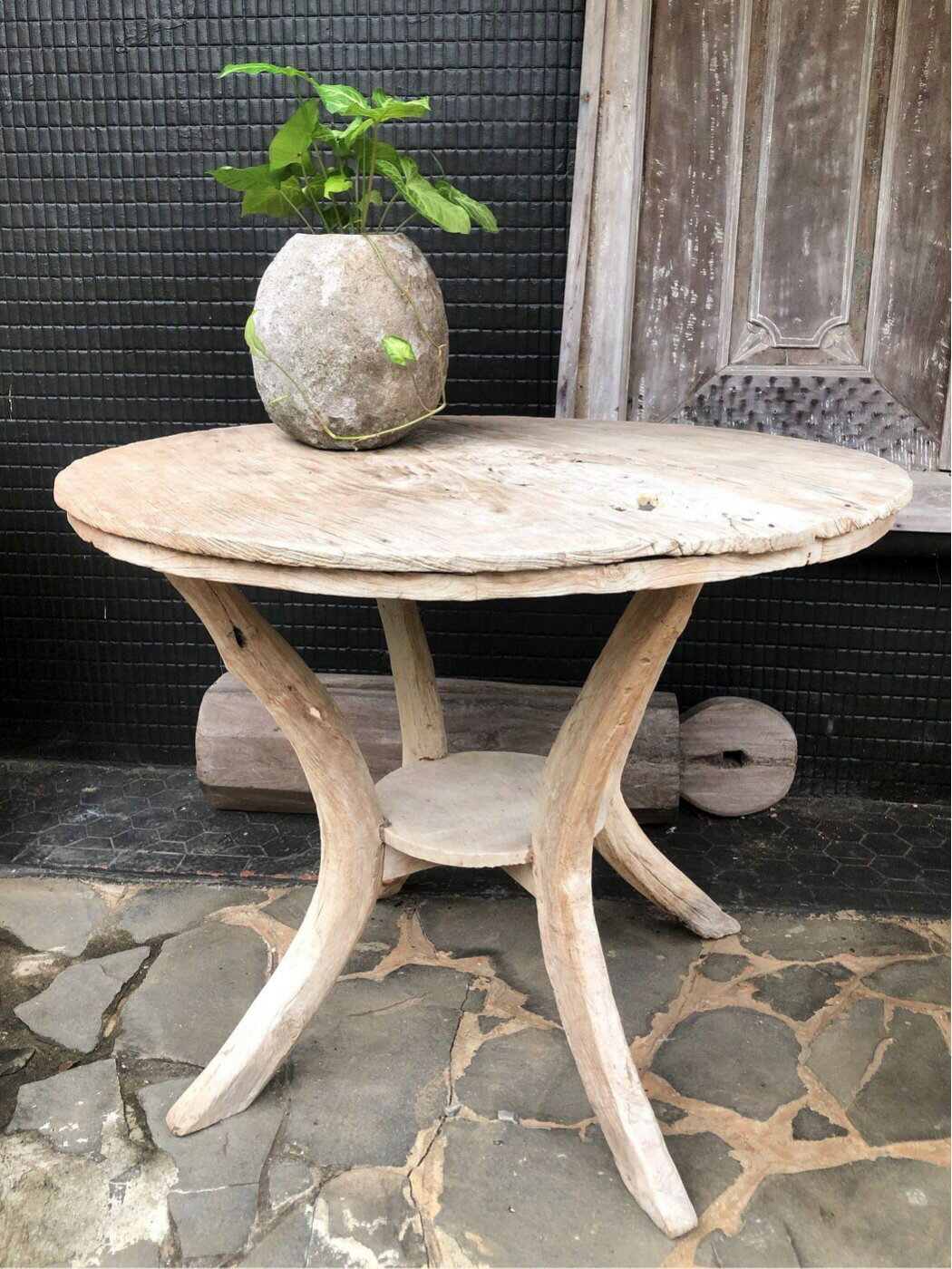 老柚木戶外圓桌 (LW97 H76 cm)