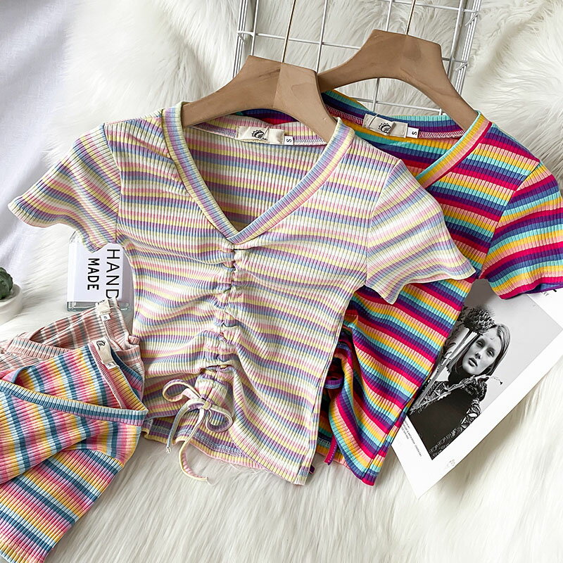 彩虹條紋洋氣v領短袖t恤女夏季新款設計感小眾抽繩坑條上衣