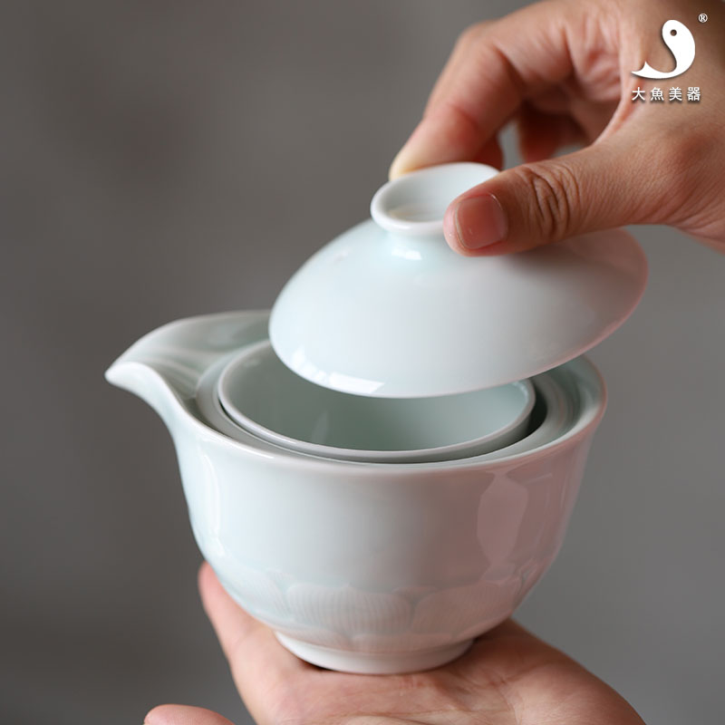 大魚美器陶瓷旅行蓋碗蓮瓣泡茶碗青瓷雕刻茶碗景德鎮純手工快客杯1入