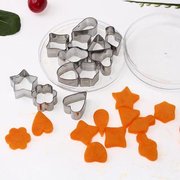 PS Mall 不鏽鋼餅乾模具 心型 花型 蔬菜水果切花模具 12件組 烘焙模具【J668】