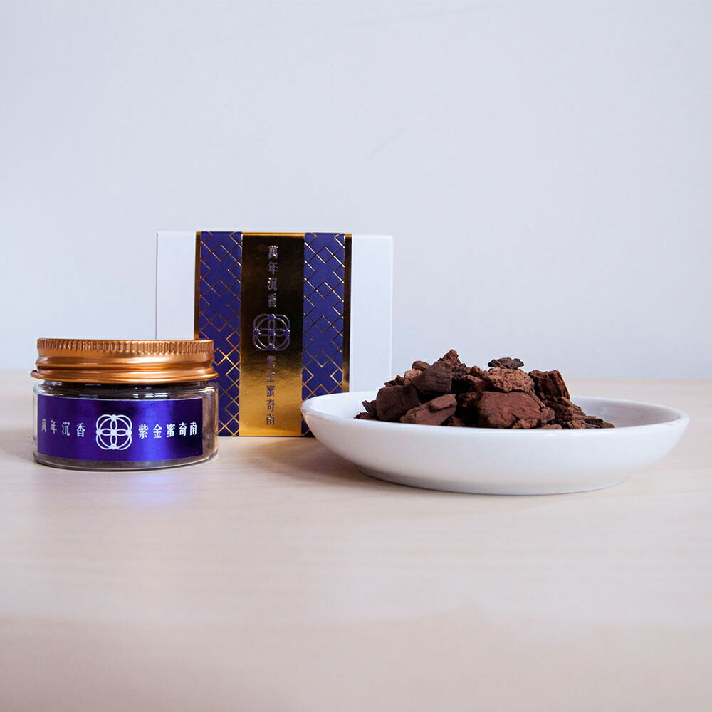 萬年沉香 –  紫金蜜奇南 ( 7克 ) 1
