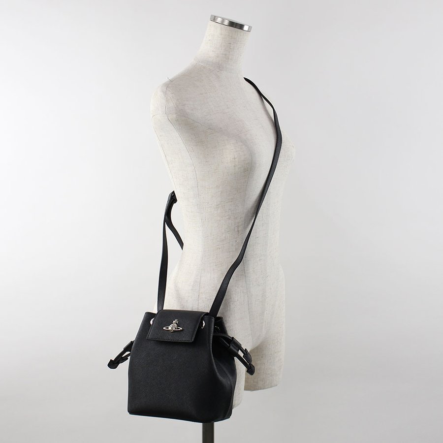 精選★Vivienne Westwood 經典LOGO防刮牛皮小款斜背水桶包 (現+預購)   ~【購物節★菲尼斯 國際精品3折起 春夏新品 換季下殺】 4