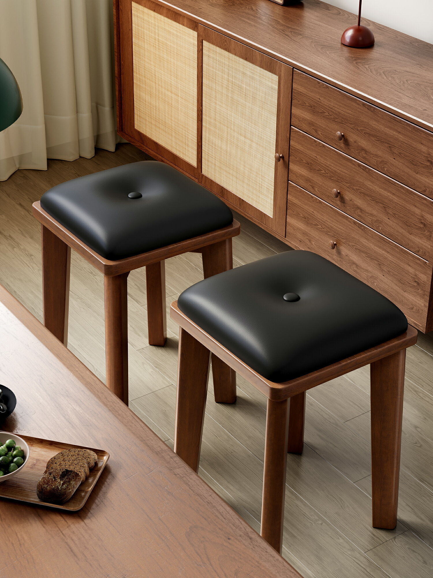 實木餐椅家用現代簡約餐凳客廳可疊放軟包凳子備用板凳餐桌木椅子