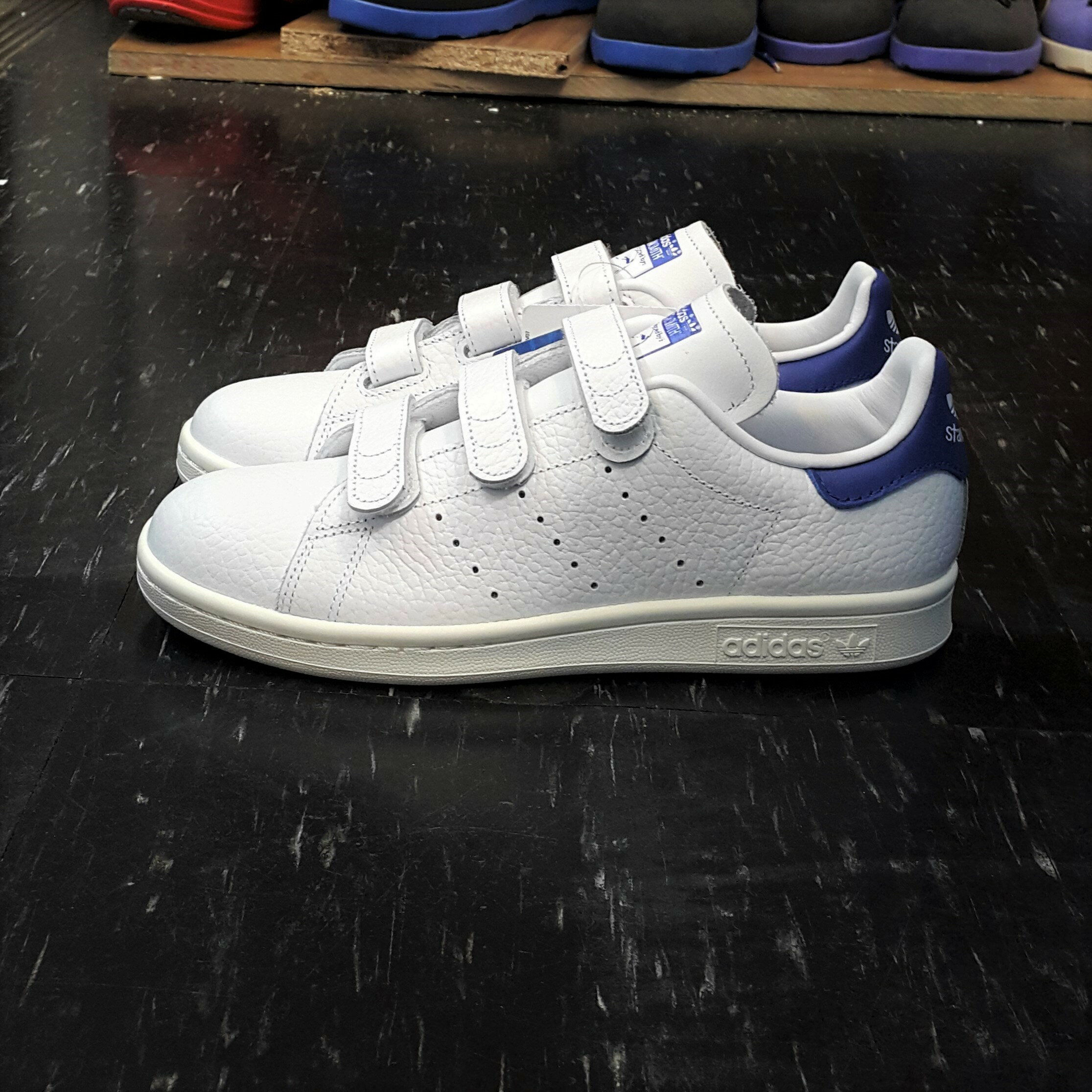 adidas STAN SMITH CF 魔鬼氈 藍色 寶藍色 白色 全白 白藍 皮革 薄鞋舌 奶油底 復古 BZ0535